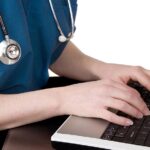 Student applying for a nurse practitioner program online